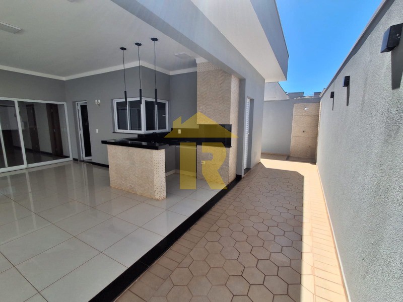 Casa de Condomínio com 3 quartos à venda e aluguel, 235m² — foto 14 de 48