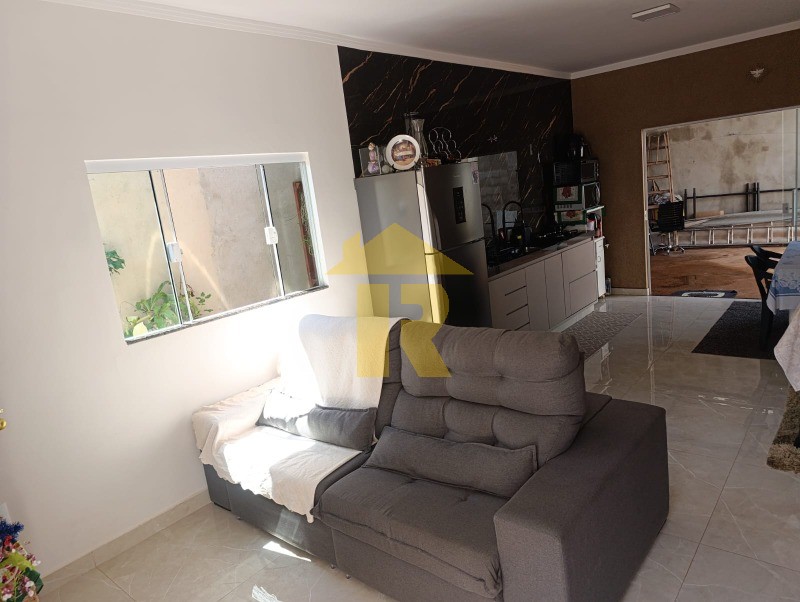 Casa com 3 quartos à venda, 130m² — foto 5 de 21
