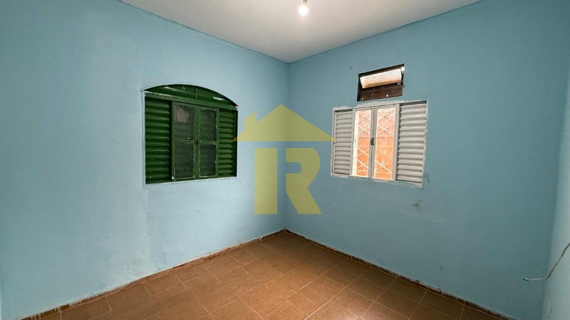 Casa com 3 quartos à venda, 200m² — foto 13 de 28