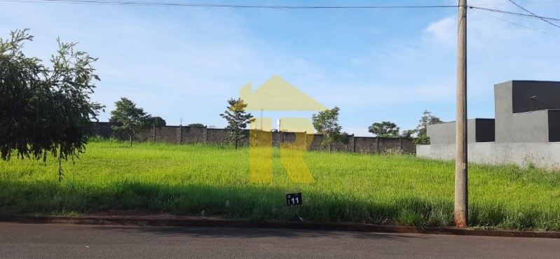 Terreno / Lote / Condomínio  à venda, 225m² — foto 1 de 27