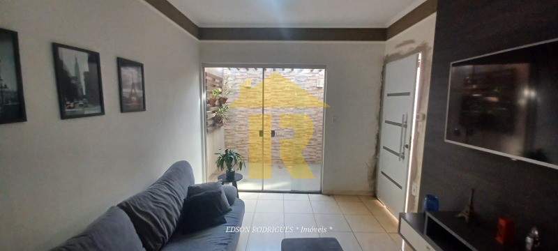Casa com 3 quartos à venda, 80m² — foto 7 de 34