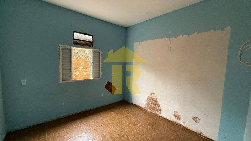 Casa com 3 quartos à venda, 200m² — foto 15 de 28