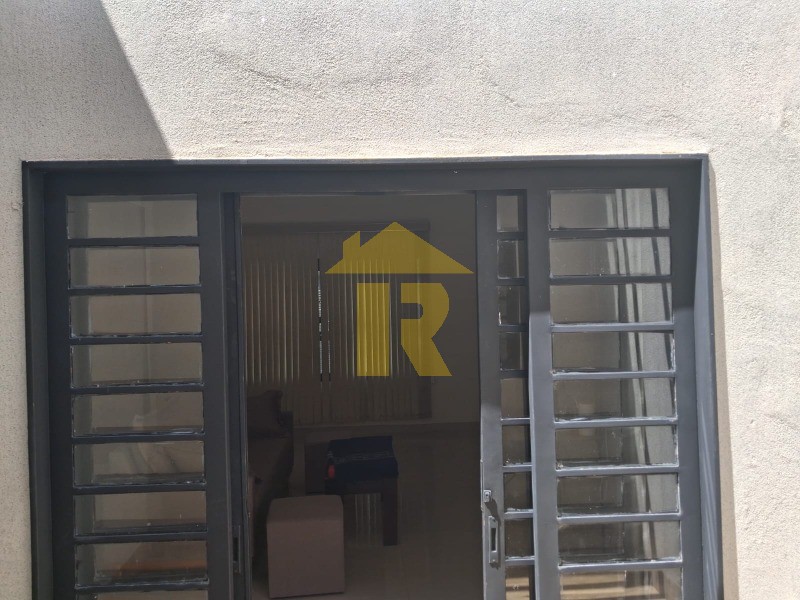 Casa com 3 quartos à venda, 195m² — foto 14 de 40