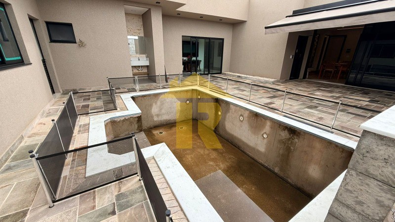 Casa com 3 quartos à venda, 471m² — foto 42 de 68