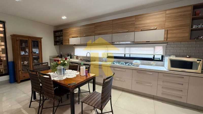 Casa com 3 quartos à venda, 471m² — foto 20 de 68