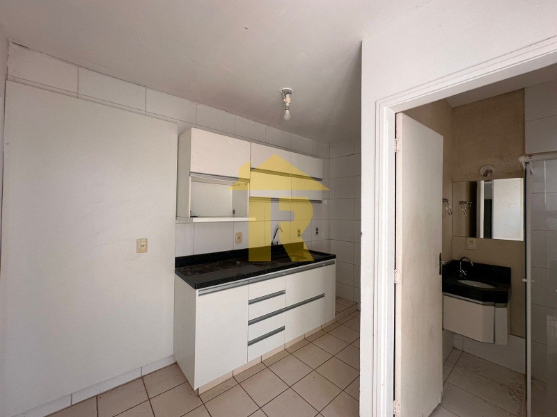 Casa de Condomínio com 3 quartos à venda, 100m² — foto 14 de 32