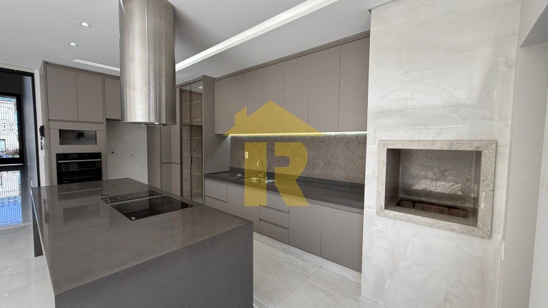 Casa de Condomínio com 4 quartos à venda, 310m² — foto 17 de 44