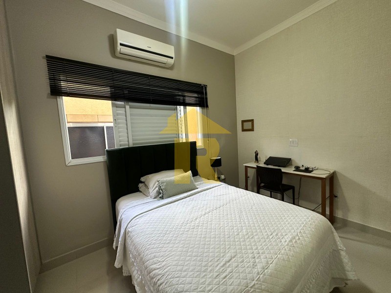 Casa de Condomínio com 3 quartos à venda, 220m² — foto 47 de 48