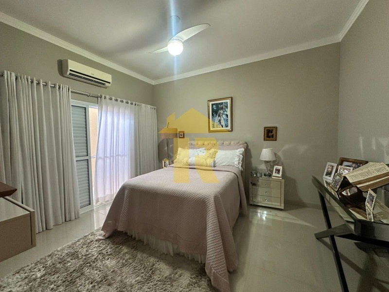 Casa de Condomínio com 3 quartos à venda, 220m² — foto 39 de 48