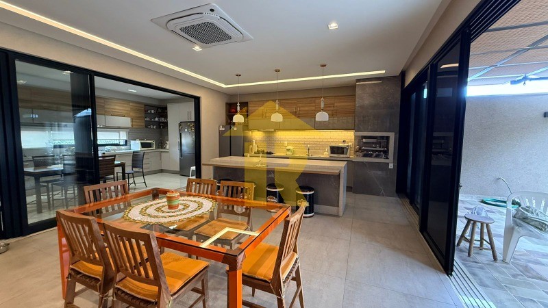 Casa com 3 quartos à venda, 471m² — foto 29 de 68