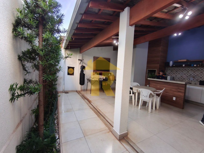 Casa de Condomínio com 3 quartos à venda, 140m² — foto 16 de 28