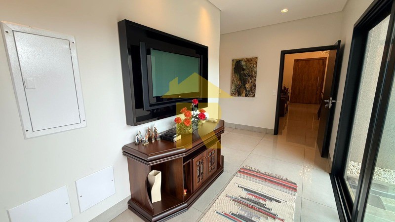 Casa com 3 quartos à venda, 471m² — foto 19 de 68