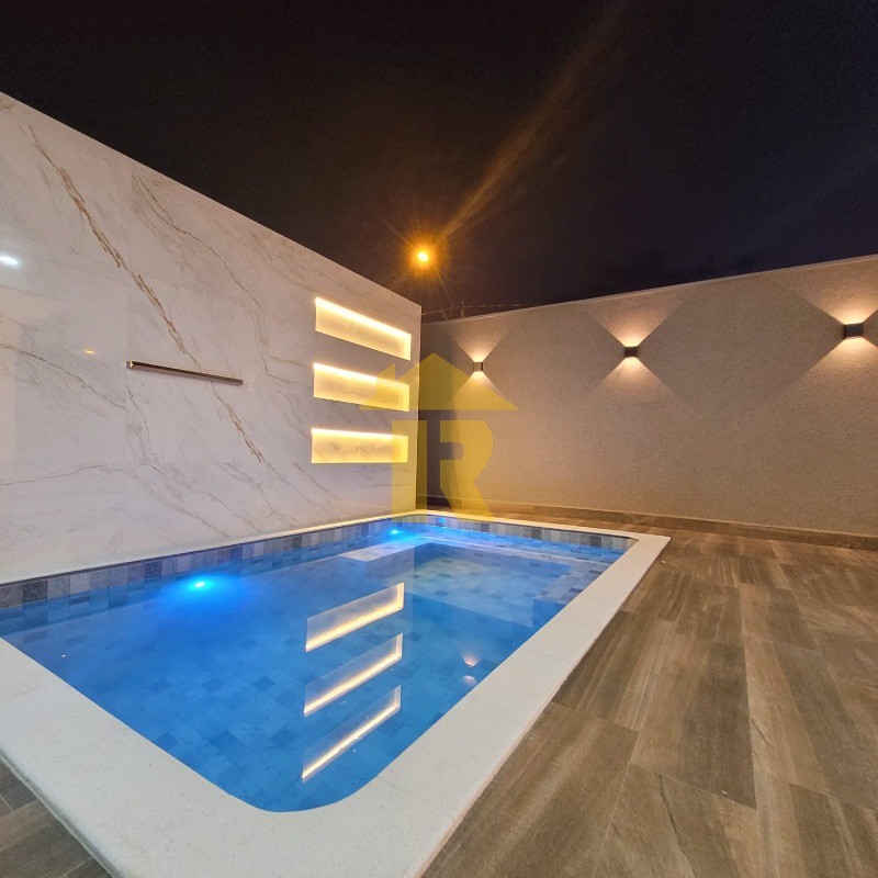 Casa de Condomínio com 3 quartos à venda, 215m² — foto 27 de 32