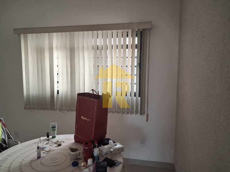 Casa com 3 quartos à venda, 195m² — foto 34 de 40