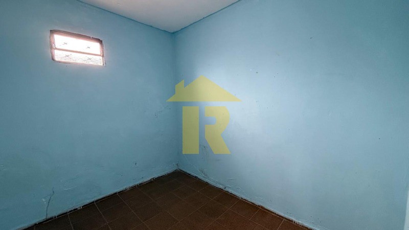 Casa com 3 quartos à venda, 200m² — foto 12 de 28