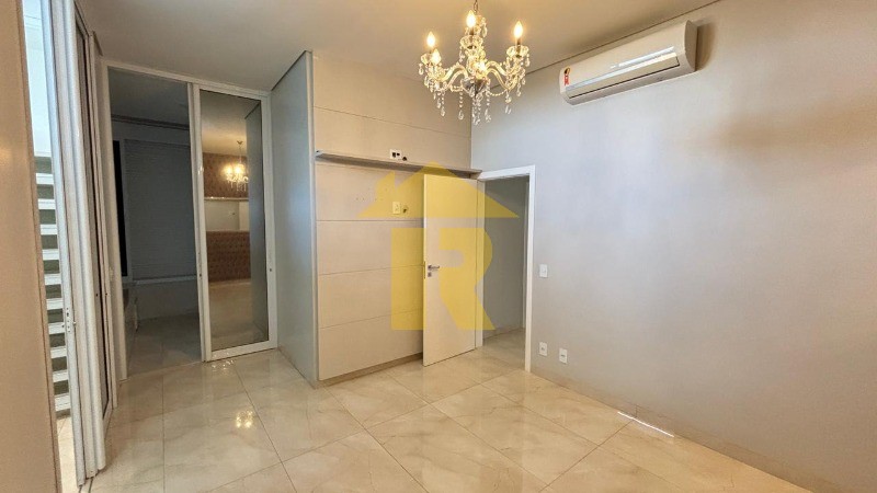 Casa de Condomínio com 4 quartos à venda e aluguel, 400m² — foto 28 de 42