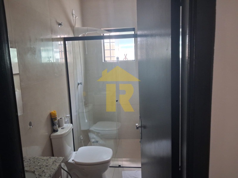 Casa com 3 quartos à venda, 195m² — foto 28 de 40