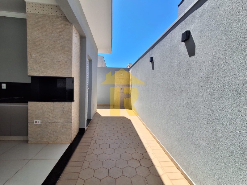 Casa de Condomínio com 3 quartos à venda e aluguel, 235m² — foto 16 de 48