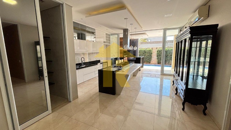 Casa de Condomínio com 4 quartos à venda e aluguel, 400m² — foto 11 de 42