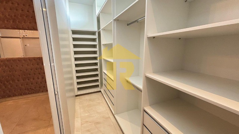 Casa de Condomínio com 4 quartos à venda e aluguel, 400m² — foto 27 de 42