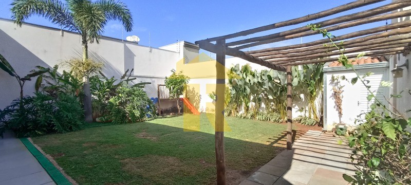 Casa com 2 quartos à venda, 100m² — foto 14 de 25