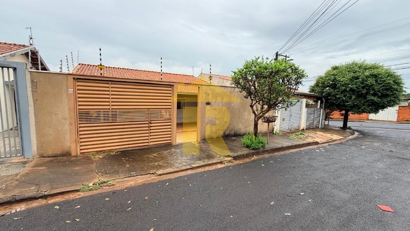 Casa com 2 quartos à venda, 95m² — foto 2 de 22