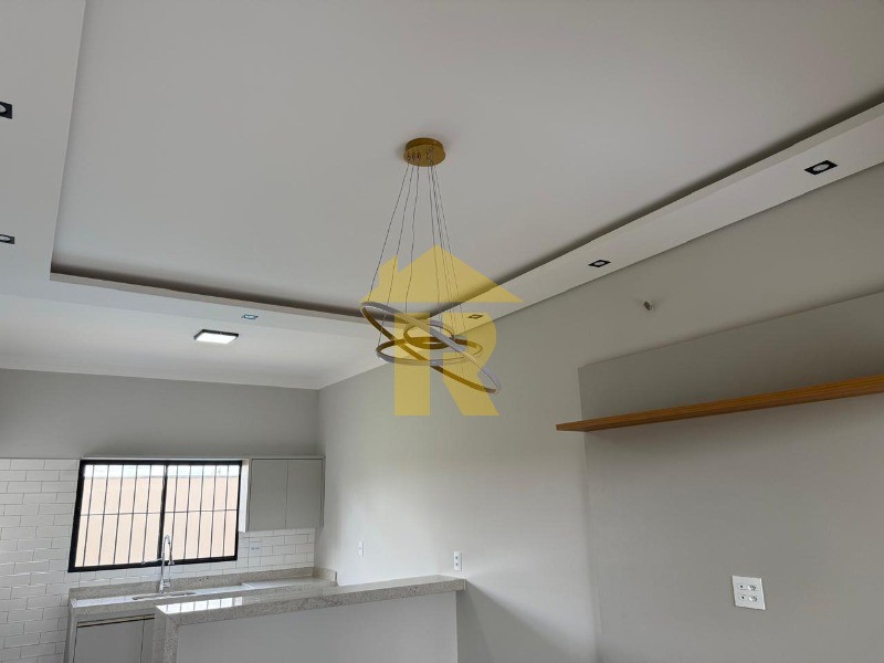 Casa com 2 quartos à venda, 120m² — foto 10 de 32