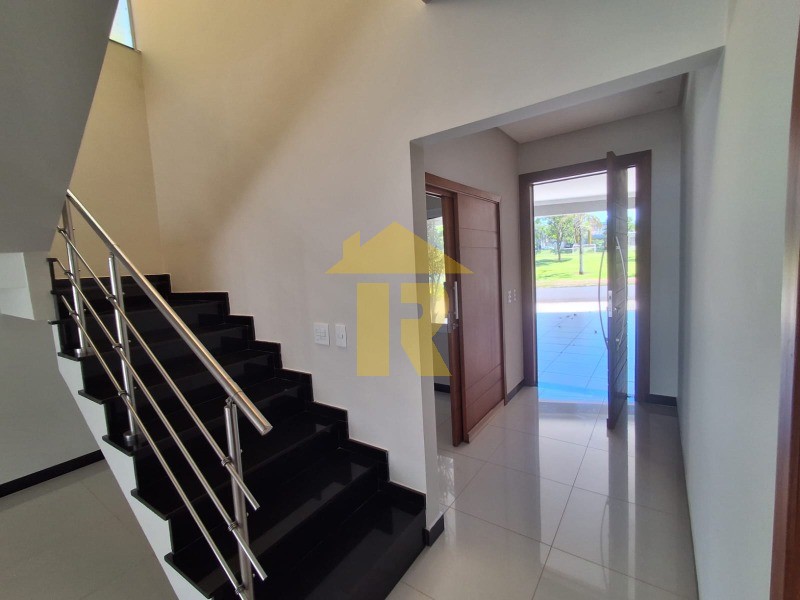 Casa de Condomínio com 3 quartos à venda e aluguel, 235m² — foto 8 de 48
