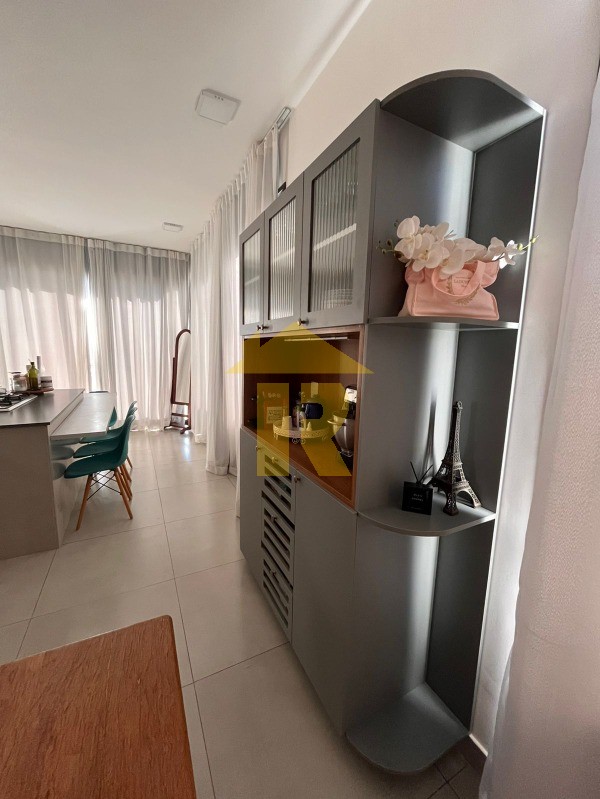 Casa de Condomínio com 3 quartos à venda, 175m² — foto 8 de 30