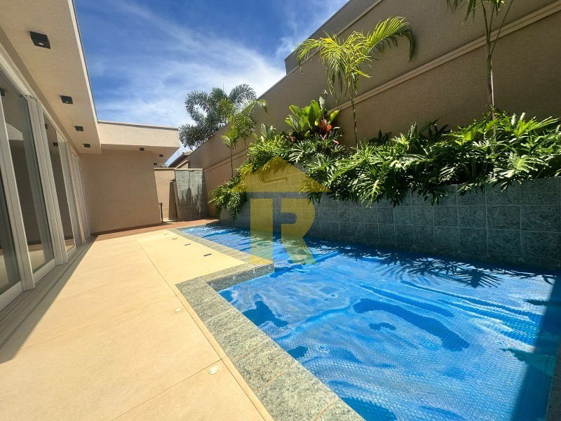 Casa de Condomínio com 3 quartos à venda, 240m² — foto 20 de 39