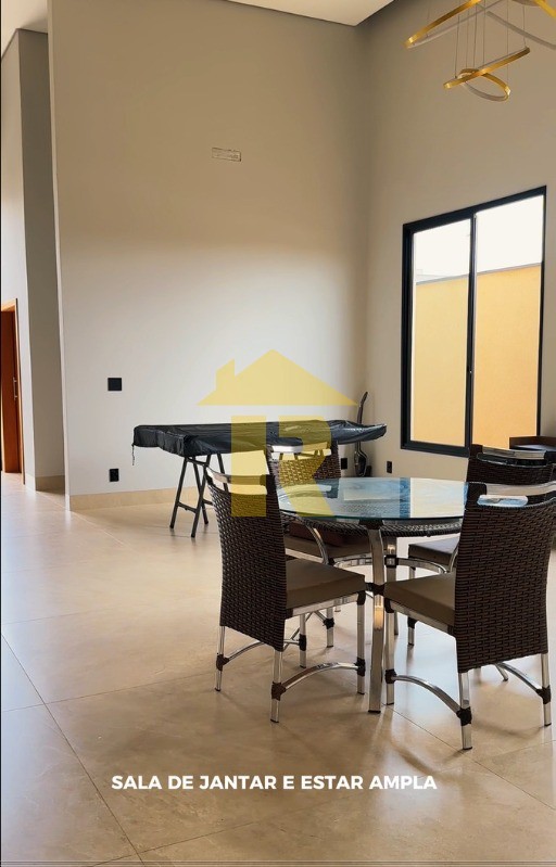 Casa de Condomínio com 3 quartos à venda, 240m² — foto 13 de 32
