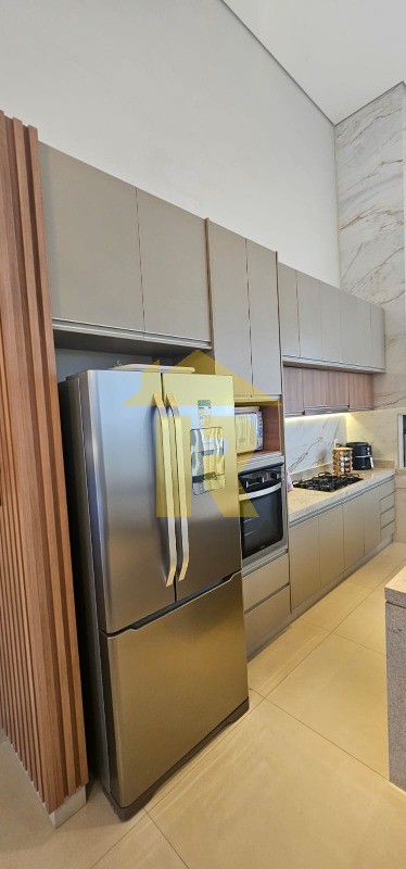 Casa de Condomínio com 3 quartos à venda, 215m² — foto 21 de 32
