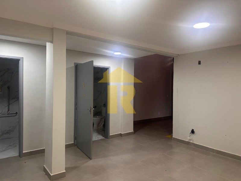 Conjunto Comercial / Sala  para aluguel, 349m² — foto 18 de 38