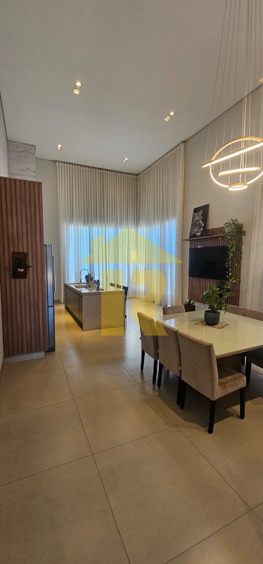 Casa de Condomínio com 3 quartos à venda, 215m² — foto 16 de 32