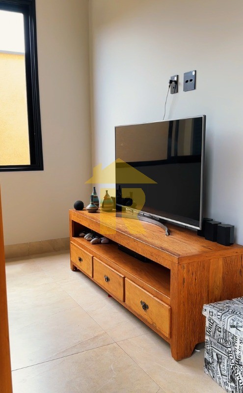 Casa de Condomínio com 3 quartos à venda, 240m² — foto 28 de 32