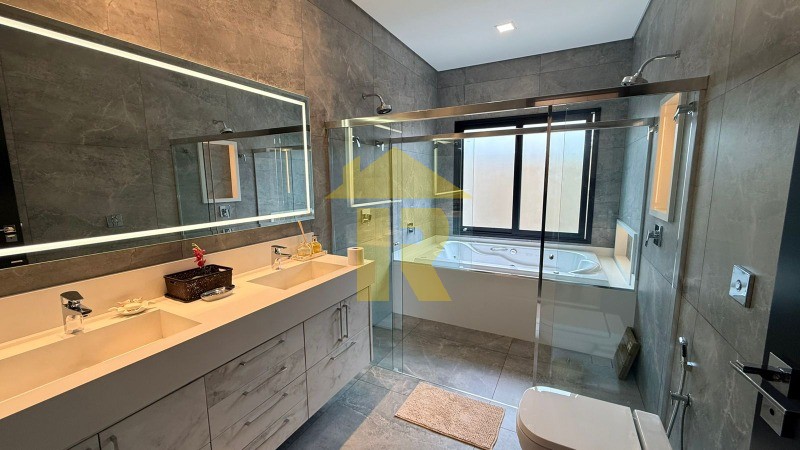 Casa com 3 quartos à venda, 471m² — foto 66 de 68