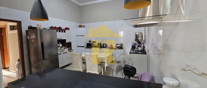 Casa com 3 quartos à venda, 150m² — foto 9 de 28