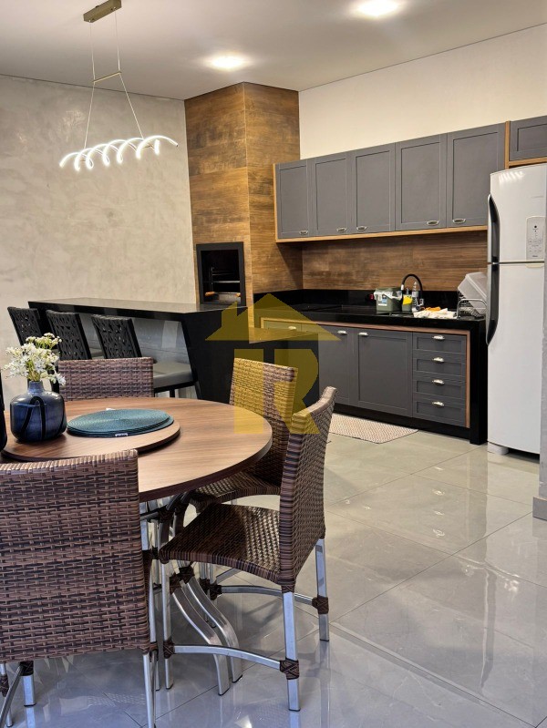 Casa de Condomínio com 3 quartos à venda, 145m² — foto 5 de 27