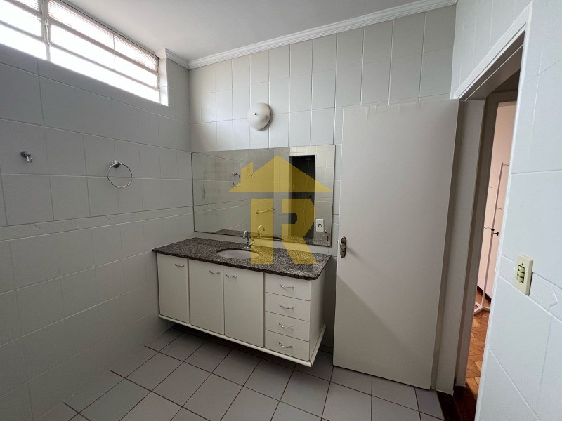 Apartamento com 3 quartos à venda, 198m² — foto 12 de 24