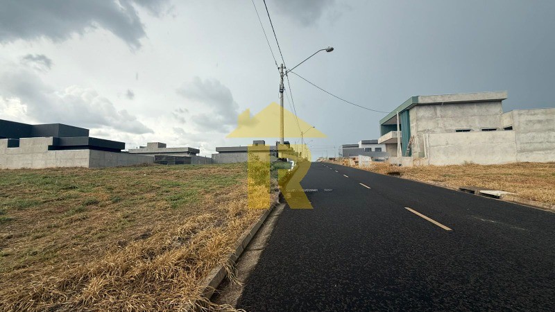 Terreno / Lote / Condomínio  à venda, 300m² — foto 5 de 22