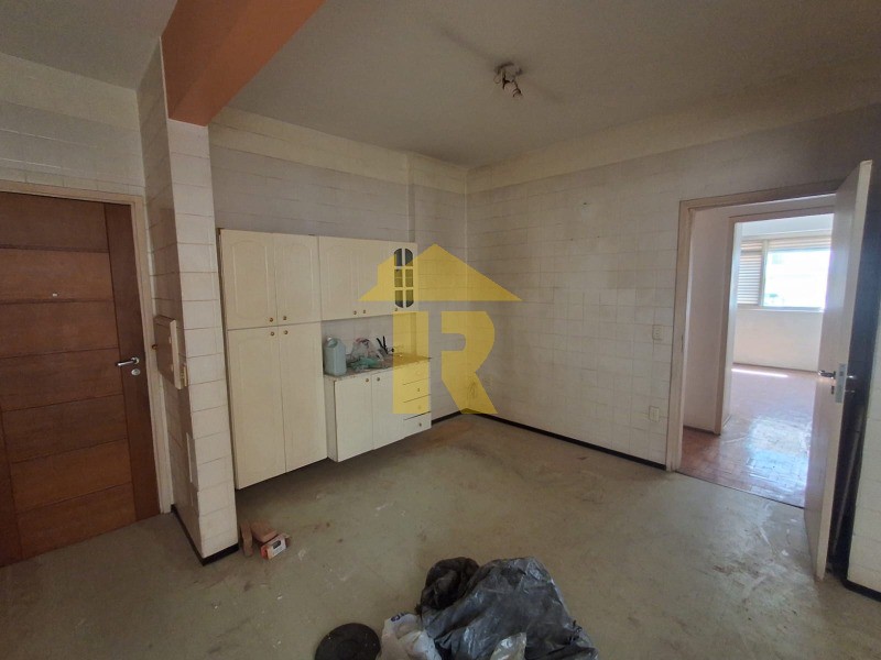 Apartamento com 3 quartos à venda, 170m² — foto 5 de 33