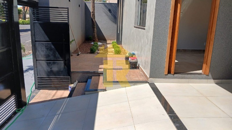Casa com 2 quartos à venda, 170m² — foto 3 de 23
