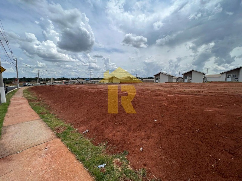 Terreno / Lote / Condomínio  à venda, 1074m² — foto 1 de 11