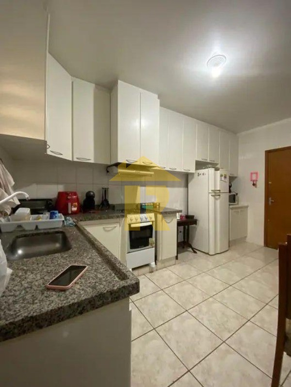Apartamento com 3 quartos à venda, 140m² — foto 8 de 20