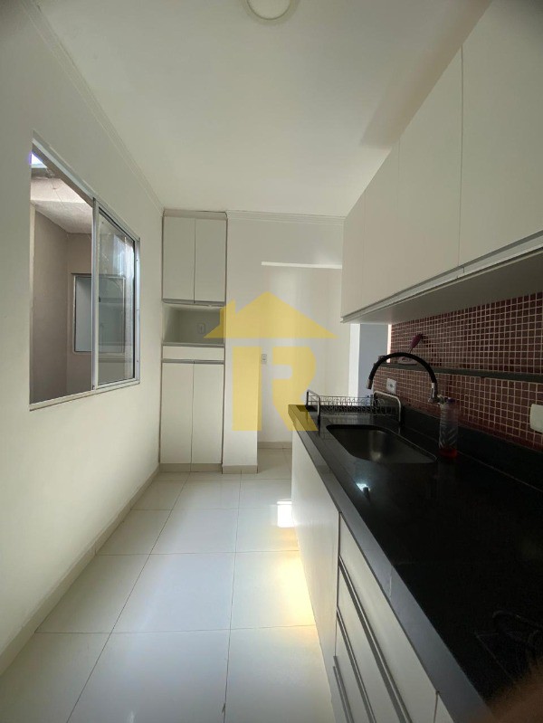 Casa de Condomínio com 3 quartos à venda e aluguel, 120m² — foto 8 de 39