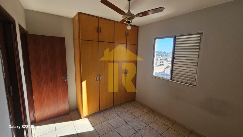 Apartamento com 4 quartos para aluguel, 133m² — foto 16 de 21