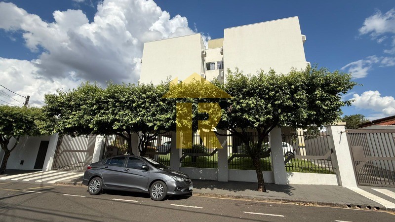 Apartamento com 2 quartos à venda, 61m² — foto 13 de 22