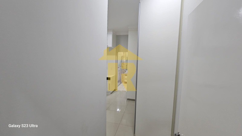 Casa de Condomínio com 3 quartos à venda, 223m² — foto 24 de 33