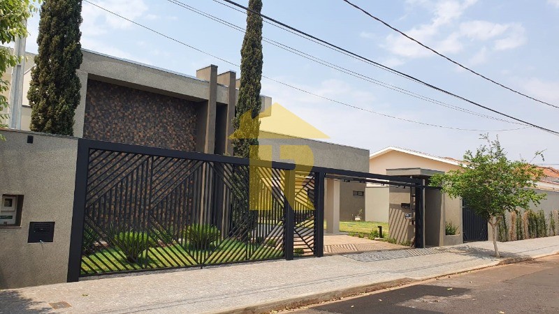 Casa com 4 quartos à venda, 500m² — foto 3 de 46