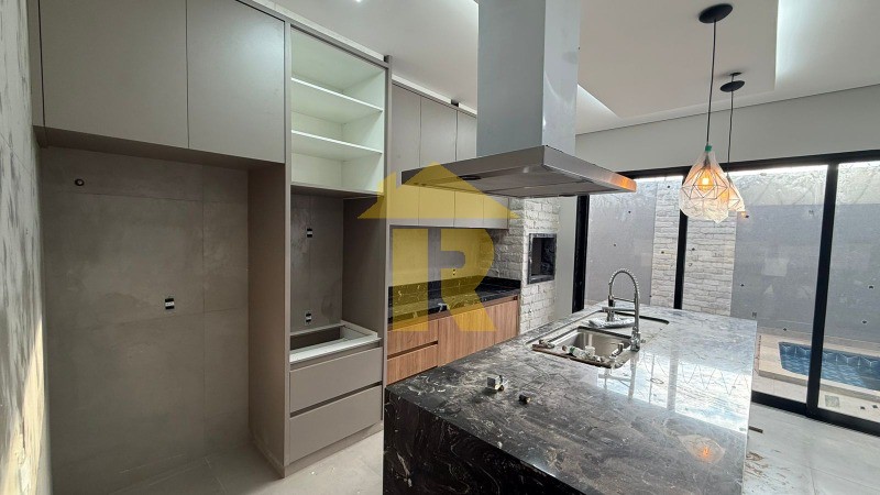 Casa de Condomínio com 3 quartos à venda, 160m² — foto 10 de 22